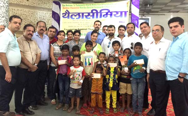 थैलीसीमिया ग्रस्त बच्चों को नि:शुल्क दवाईयां वितरित की गई