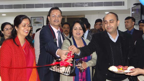 नि:संतान दम्पत्तियों के लिए इन्फर्टीलिटी केंद्र तथा टेस्ट ट्यूब बच्चों की सुविधा एक उम्मीद : डा. बंसल