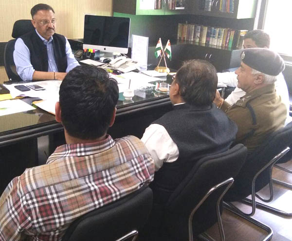 डीसी समीरपाल की अध्यक्षता में बैठक का आयोजन