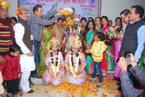 मानव सेवा समिती ने होली को मनाया आनंद उत्सव के तौर पर