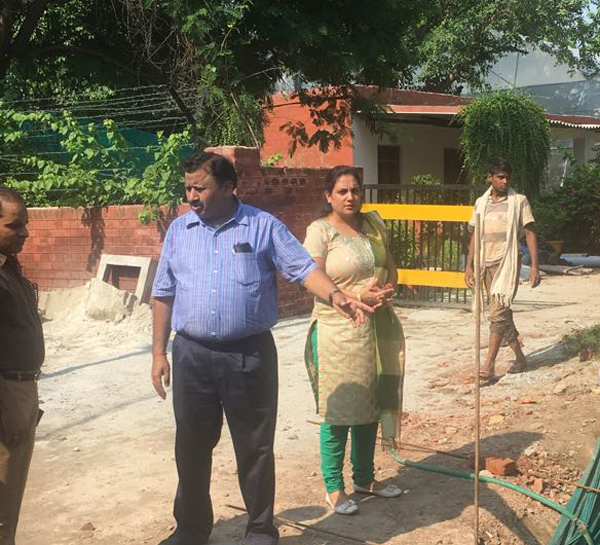 भारत मिशन के अर्तगत निगमायुक्त ने किया क्षेत्रों का निरीक्षण