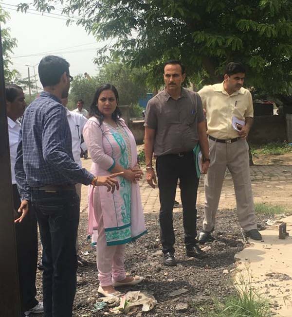 मुख्यमंत्री घोषणा के तहत विकास कार्य में लापरवाही को नही किया जायेगा बर्दाश्त: सोनल गोयल