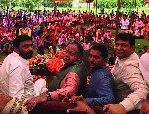 किशन ठाकुर का तातरपुर में जोरदार स्वागत