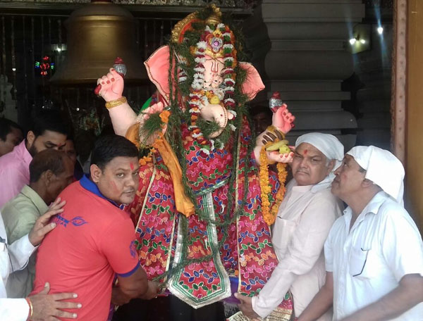 महारानी वैष्णोदेवी मंदिर से भगवान गणपति को दी गई भावभीनी विदाई