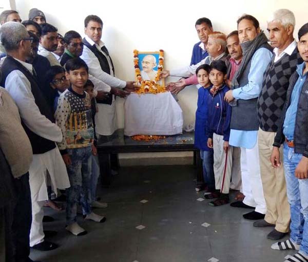 देश की आजादी में महात्मा गांधी का था अह्म योगदान : ललित नागर