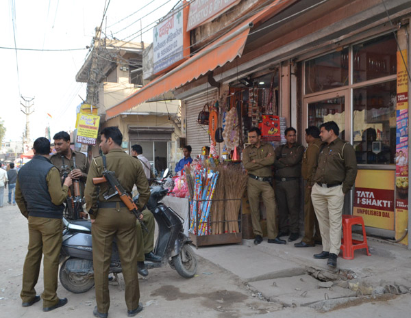कांग्रेसी विधायक के कार्यलय पर ईडी का छापा( भाई महेश नागर आरोपी)