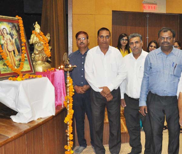 मीडिया की सामाजिक जिम्मेदारी तथा जवाबदेही’ विषय पर संगोष्ठी का आयोजन