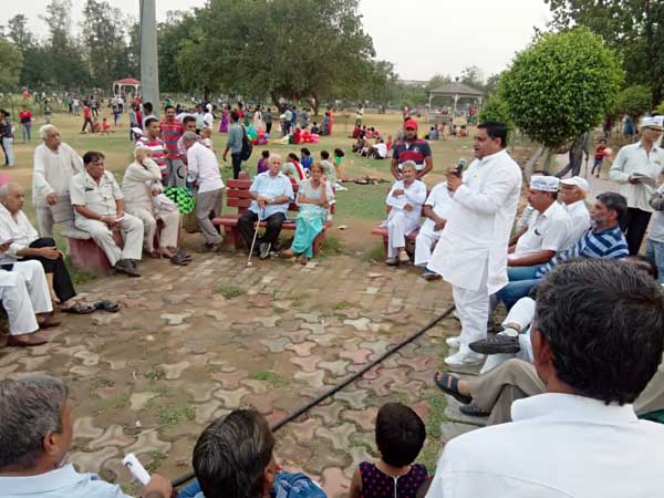 धर्मबीर भड़ाना ने किया पार्टी की नीतियों का प्रचार