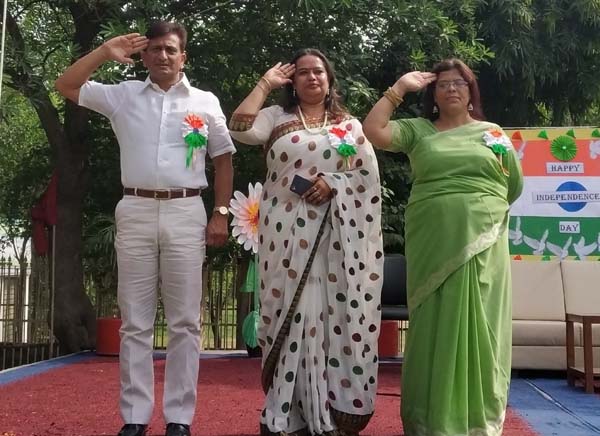 सूरजकुंड इंटरनेशनल स्कूल मनाया गया 72 वां स्वतंत्रता दिवस
