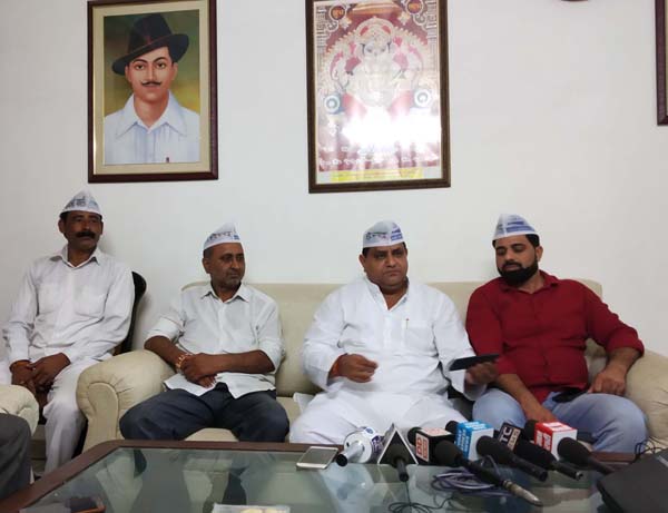 बडख़ल विस में भाजपा नेताओं की गुंडागर्दी बर्दाश्त नहीं होगी: धर्मबीर भड़ाना