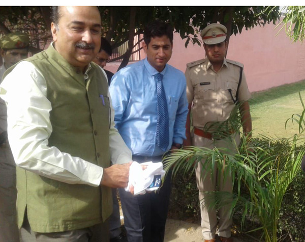 नीमका जेल का किया औचक निरीक्षण