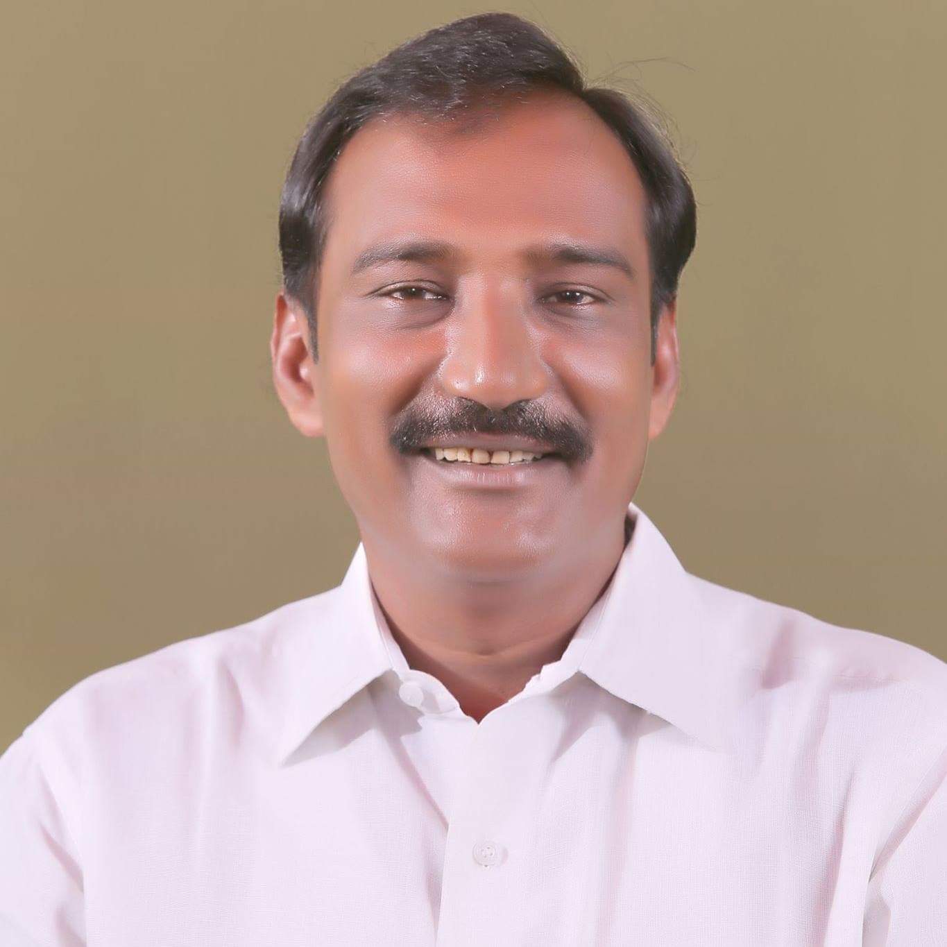 गिरिराज शर्मा ले सकते हैं आप पार्टी से विदाई...
