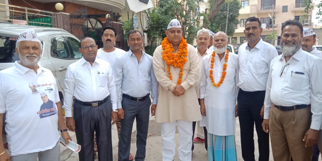 धर्मवीर भड़ाना ने जनता से की आप पार्टी को वोट देने की अपील