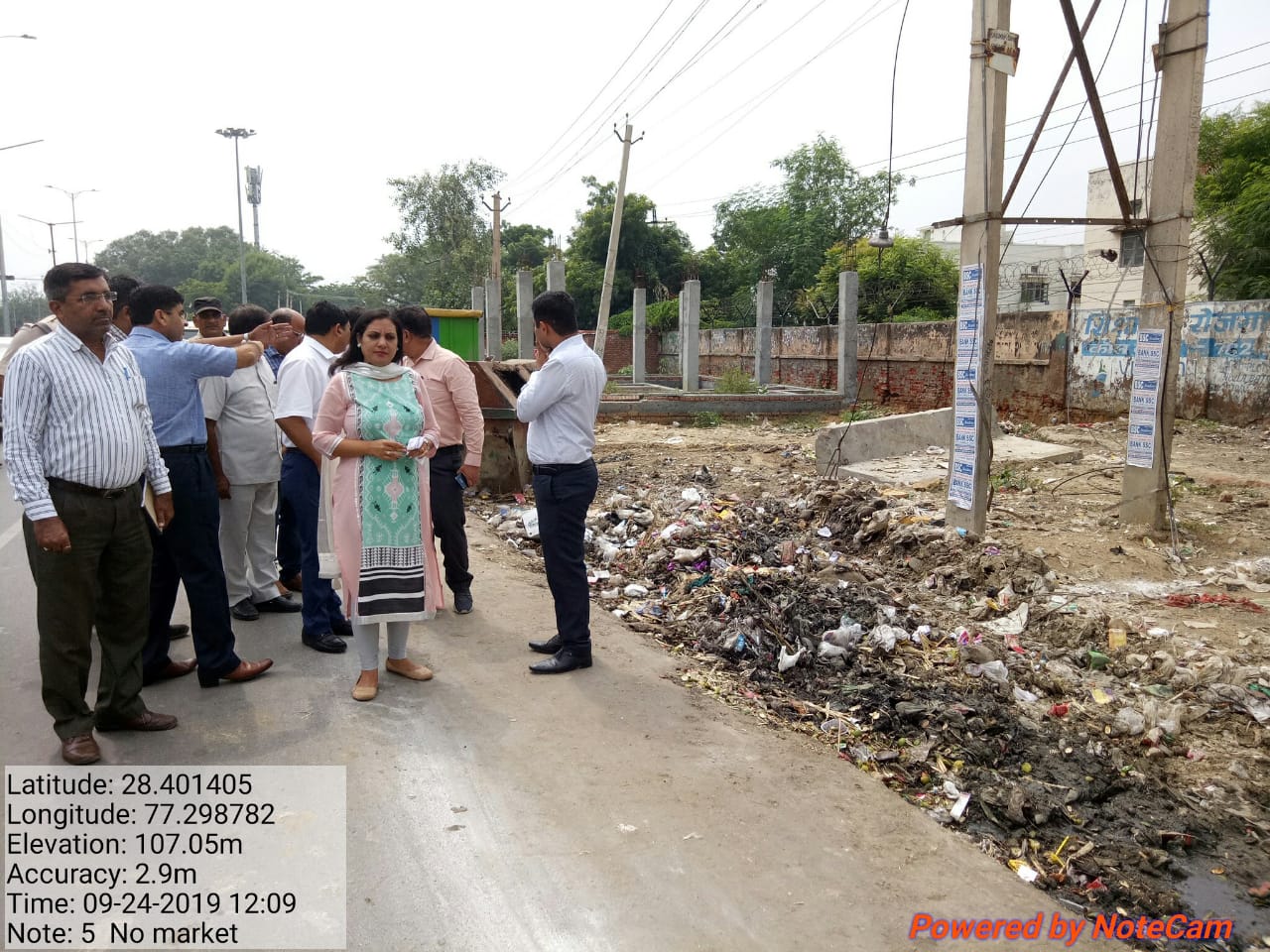 निगमायुक्त ने किया सफ़ाई व्यस्था को लेकर शहर का निरीक्षण