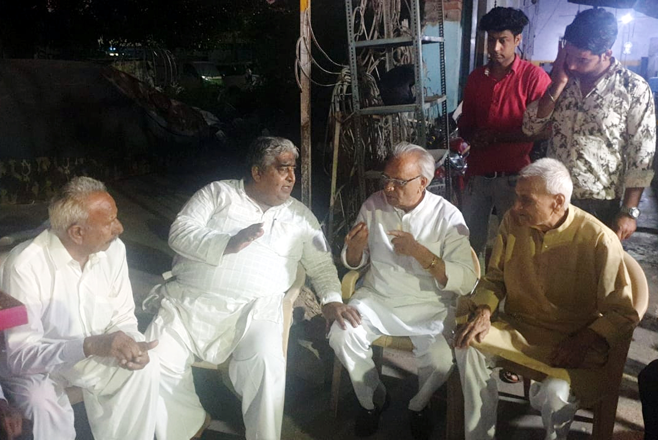 विजय प्रताप सिंह को जनसेवा के लिए क्षेत्र वासियों को सर्मपित किया: महेन्द्र प्रताप सिंह