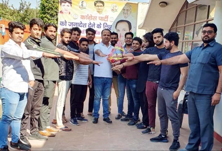 उत्सव के रुप में मनाया गया सचिव सुमित गौड़ का जन्मदिवस