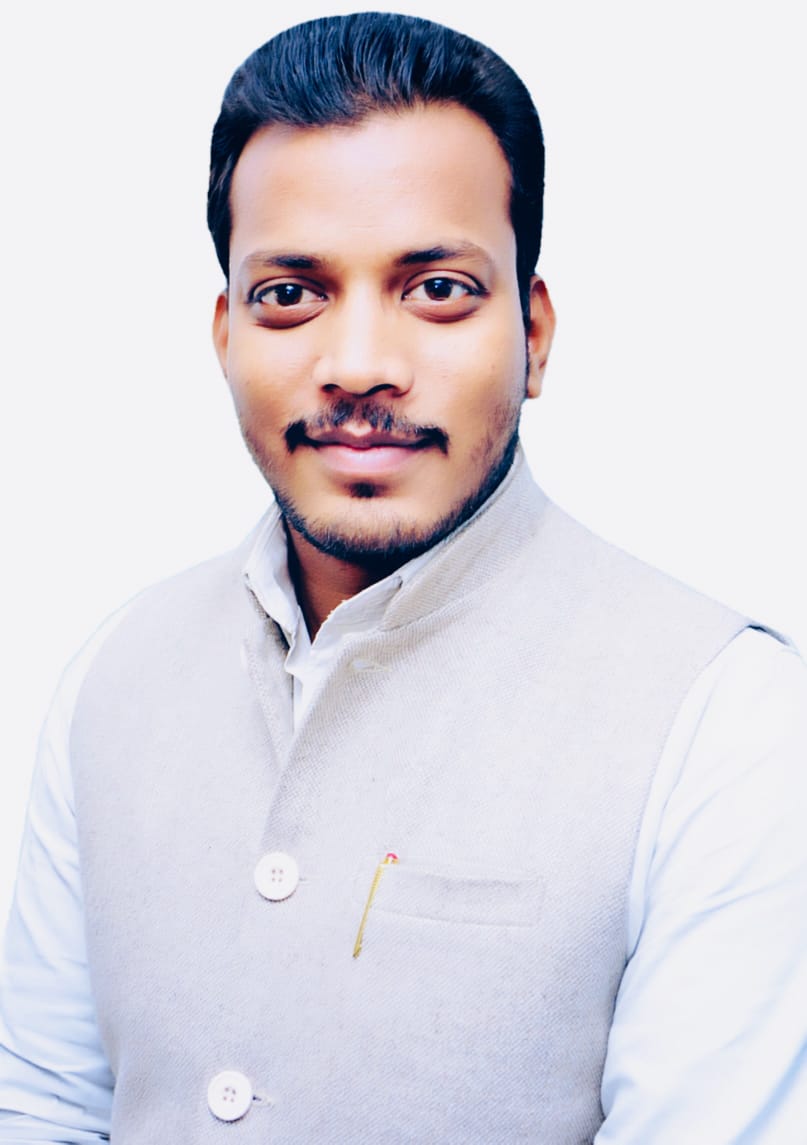 ज़रूरतमंदो को सोशल मीडिया के माध्यम से राहत सामग्री पहुंचा रहे भाजपा युवा मोर्चा के कार्यकर्ता राहुल दीक्षित